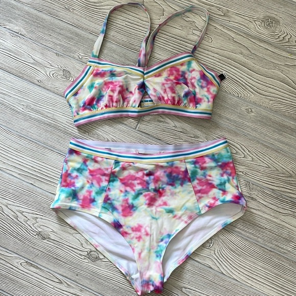 Adore Me Gisele tue Dye Bikini - Picture 1 of 10